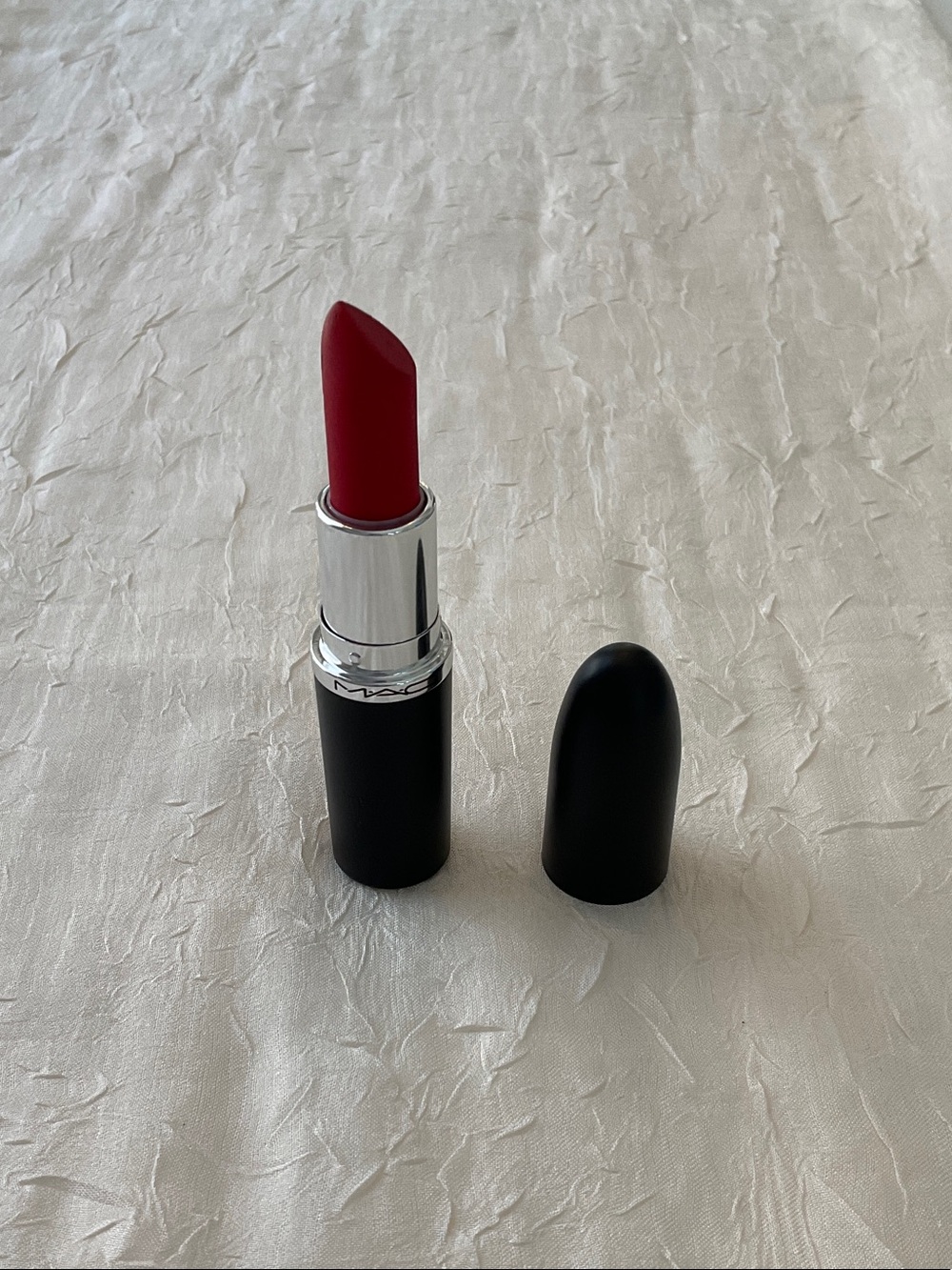 MAC Cosmetics Red Cream Lipstick, 691 Ruby Woo